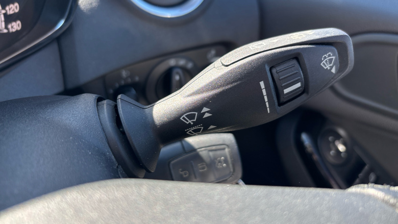 Ford Fiesta 1.25 82 Zetec 5dr Petrol Hatchback